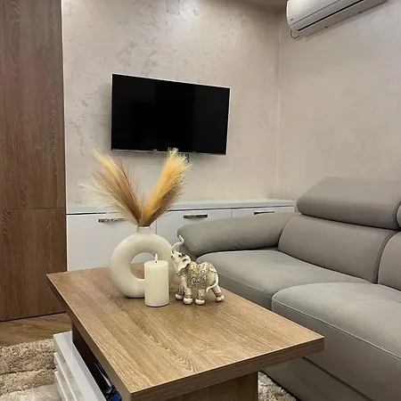 Sasa Apartment
