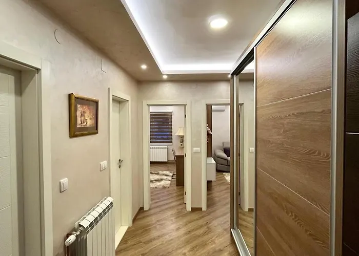 Апартаменты Sasa Баина-Башта