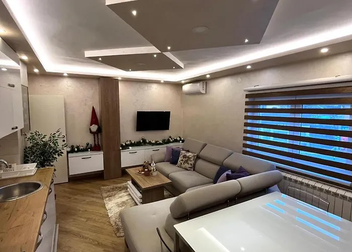 Sasa Баина-Башта